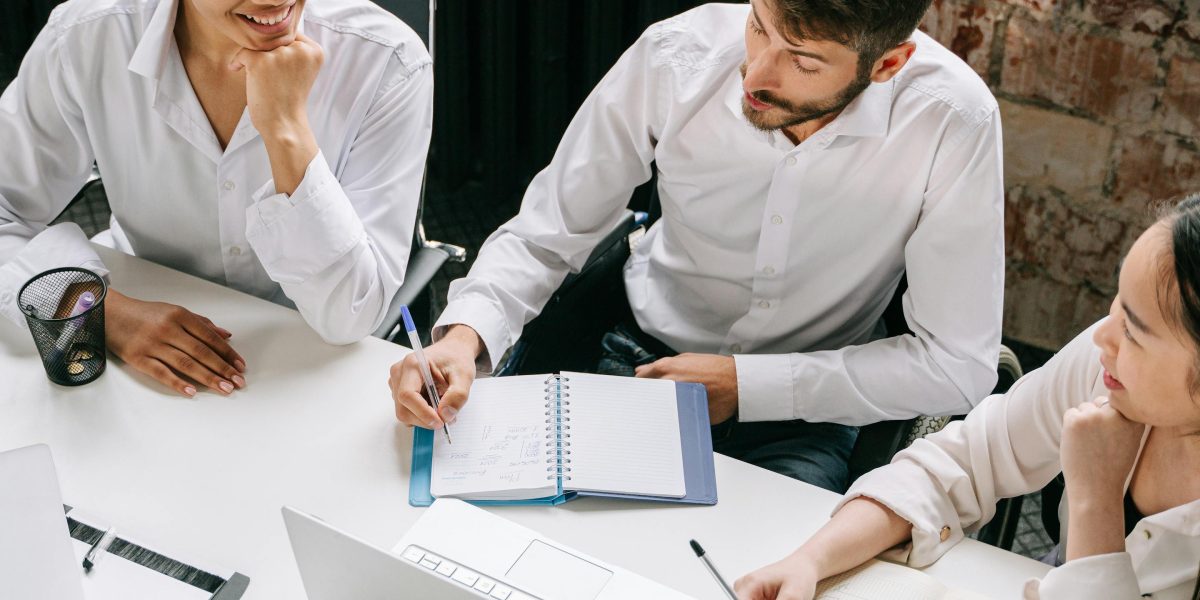 Build a Dream Team with Practical Team Building Questions and Activities